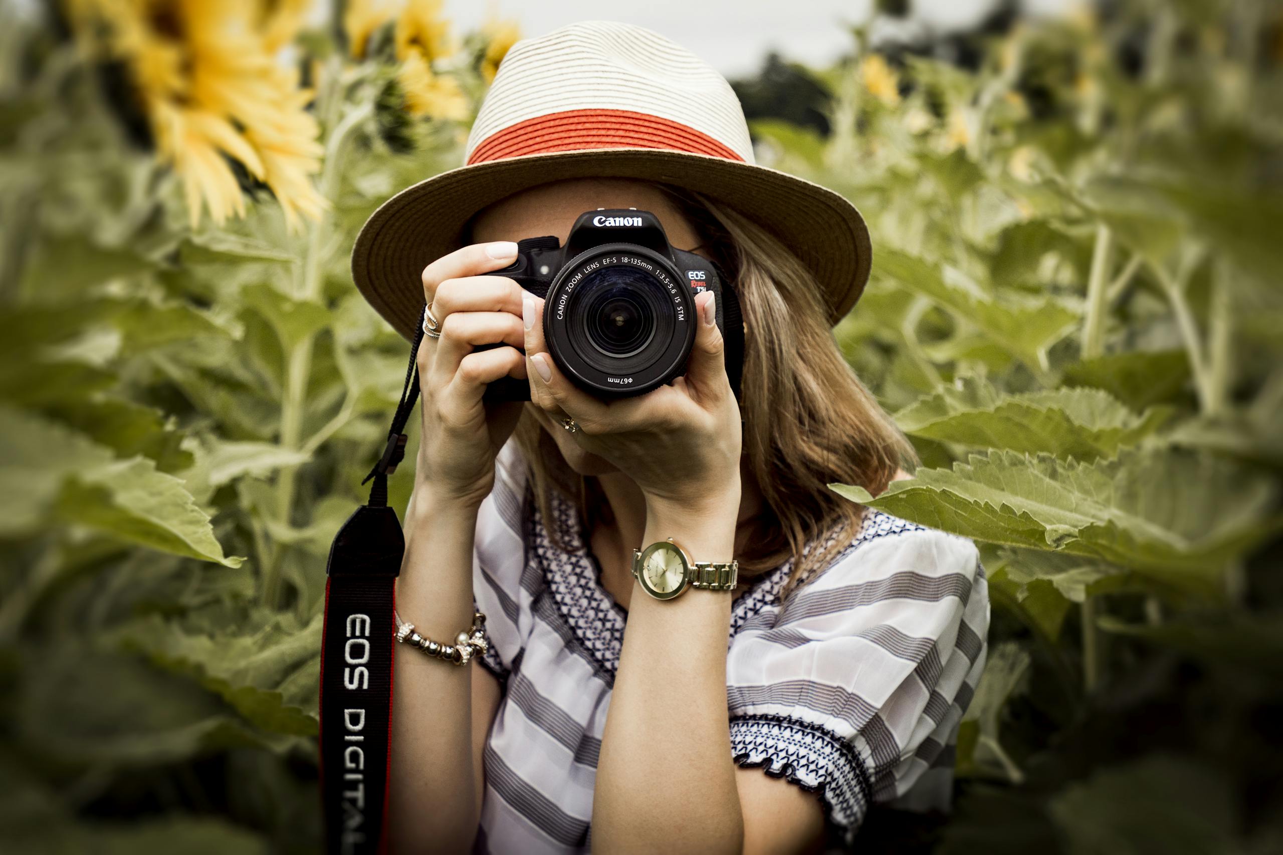 10 Ways to Make Money with a Photography or Videography Side Hustle